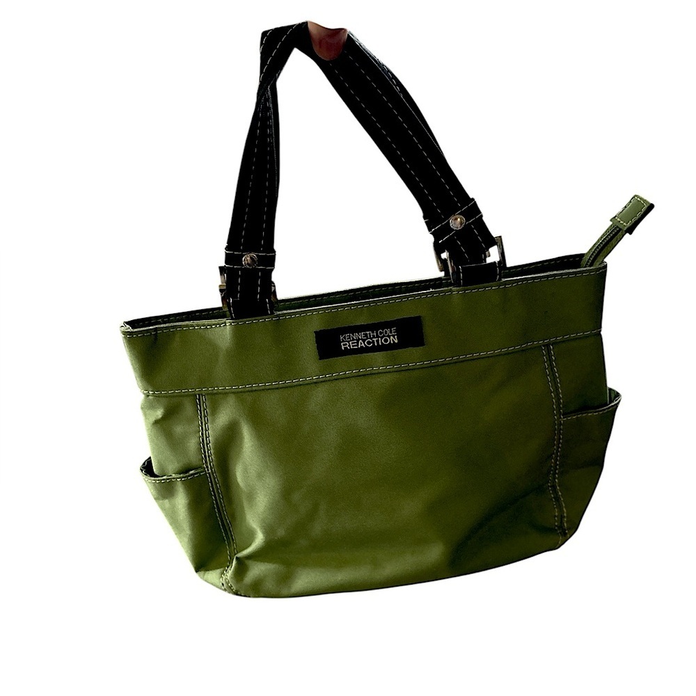 Kenneth Cole CLOSET CLEANOUT Reaction bag-olive green